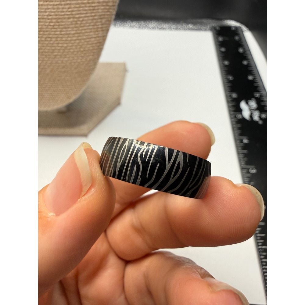 Stainless Steel Zebra Stripe Band‎ Ring Black Silver Animal Print Size 13 8mm